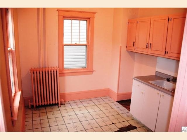 1112 E 10th St, Duluth, MN 55805 photo 9