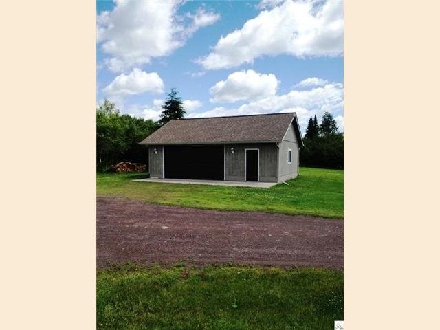 1671 Old North Shore Rd, Duluth, MN 55804 photo 12