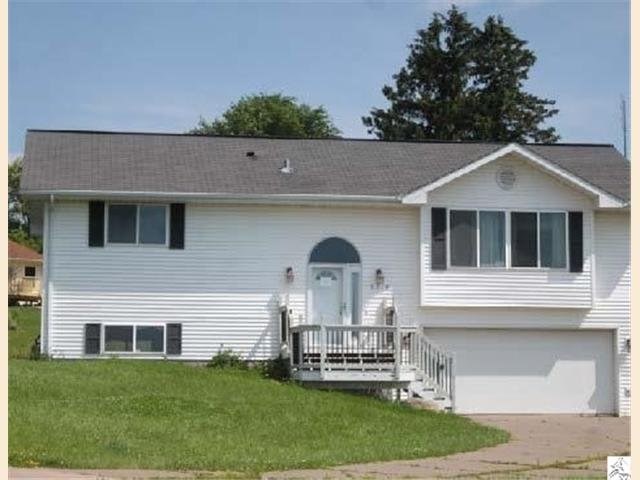 3719 Lakeview Cr, Barnum, MN 55707 photo 1