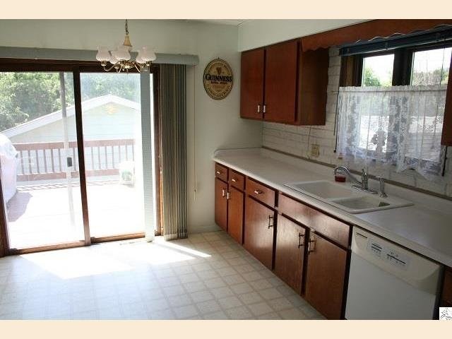 128 W Palm St, Duluth, MN 55803 photo 6