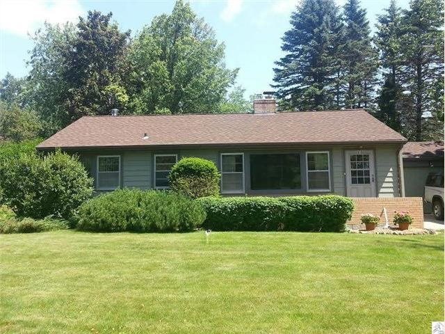 310 N 34th Ave E, Duluth, MN 55804 photo 1