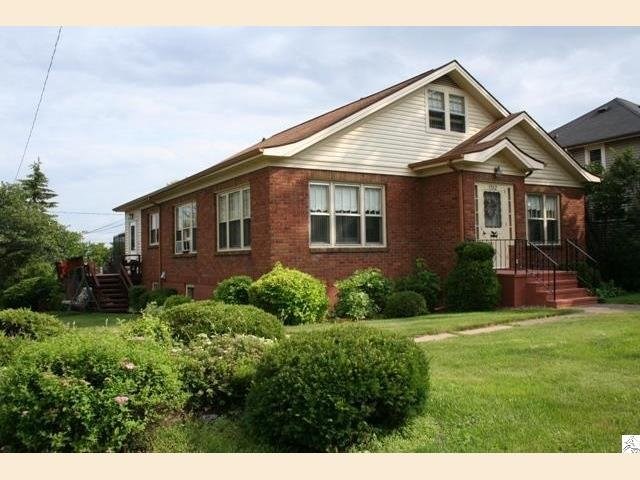 1332 E 9th St, Duluth, MN 55805 photo 16