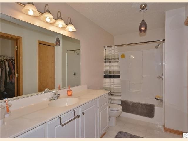 2142 Miller Creek Dr, Duluth, MN 55811 photo 15