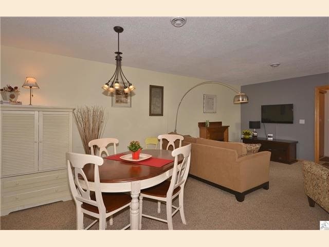 2142 Miller Creek Dr, Duluth, MN 55811 photo 4