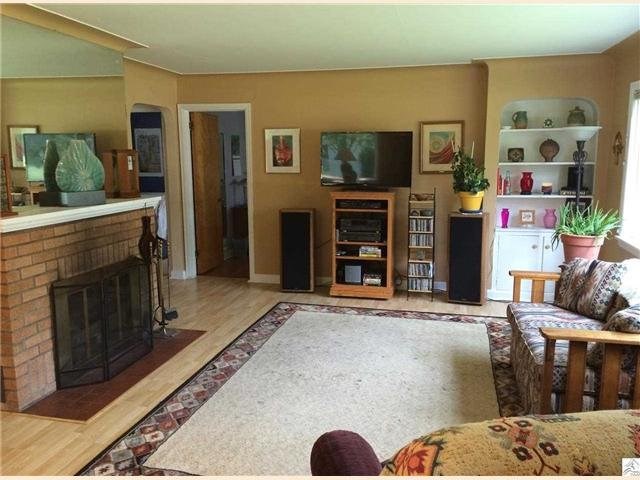3705 E 4th St, Duluth, MN 55804 photo 2