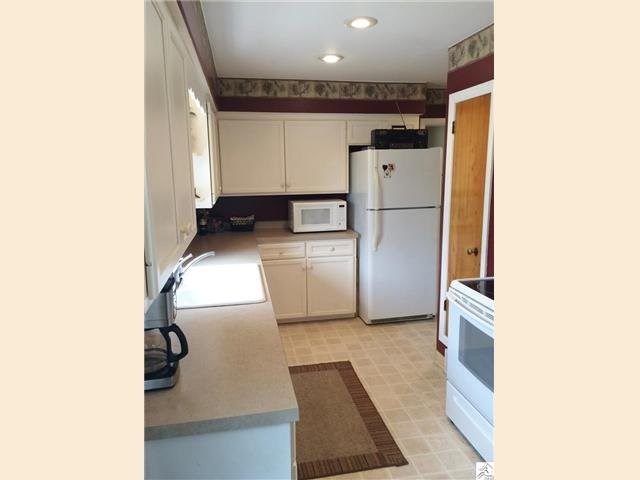 3705 E 4th St, Duluth, MN 55804 photo 8