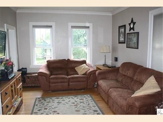 4519 Jay St, Duluth, MN 55804 photo 2