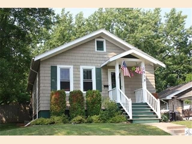 4519 Jay St, Duluth, MN 55804 photo 1