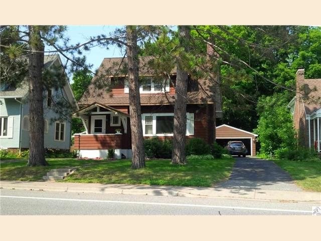 323 W Arrowhead Rd, Duluth, MN 55811 photo 1