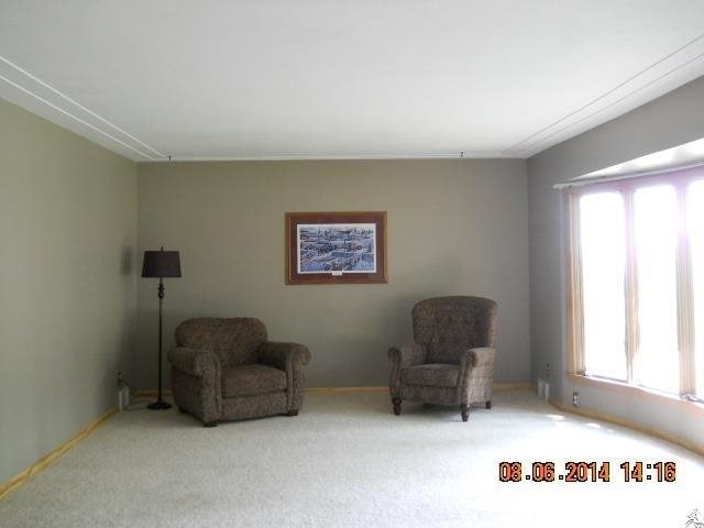 1727 Tyrol St, Duluth, MN 55811 photo 2