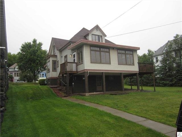1708 Jefferson St, Duluth, MN 55812 photo 2