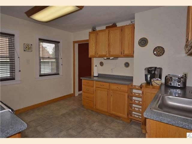 3825 W 7th St, Duluth, MN 55806 photo 4