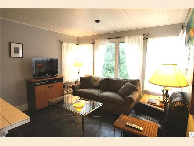 2920 Greysolon Rd, Duluth, MN 55812 photo 2
