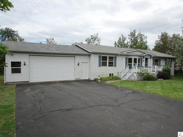 5265 Falcon Dr, Duluth, MN 55811 photo 1