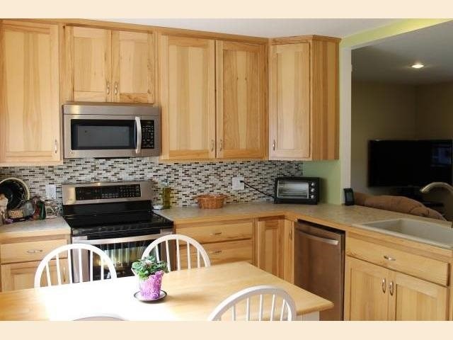 26 W Palm St, Duluth, MN 55811 photo 2