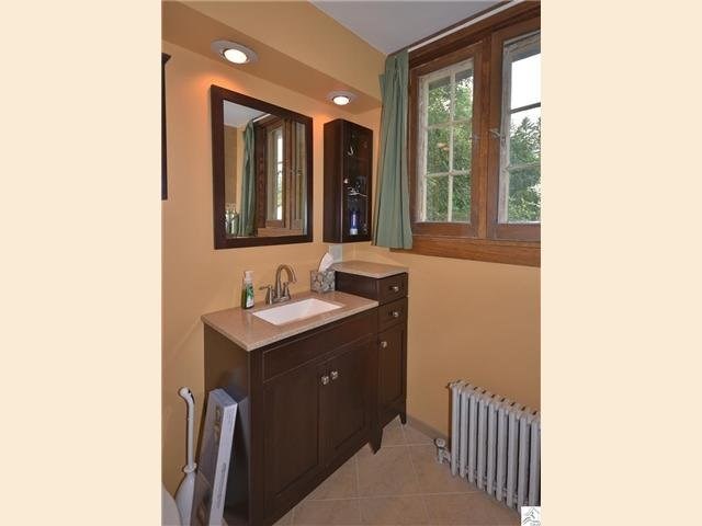 2425 E 3rd St, Duluth, MN 55812 photo 8