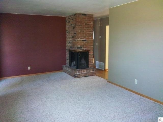 310 Midway Ave, Duluth, MN 55810 photo 2