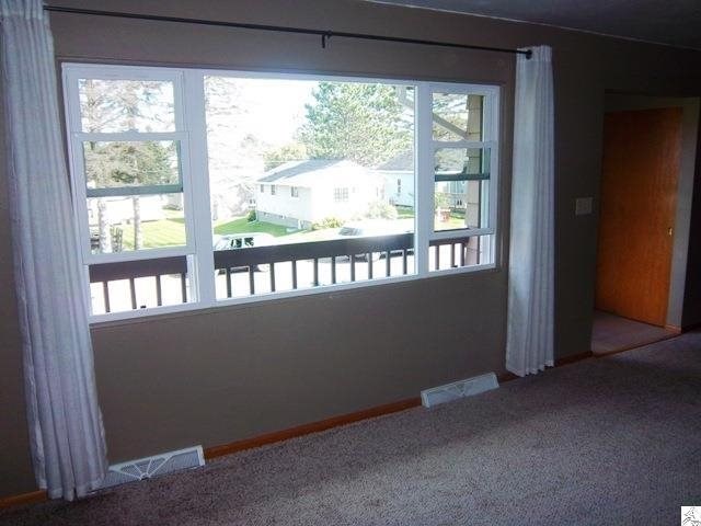 310 Midway Ave, Duluth, MN 55810 photo 3