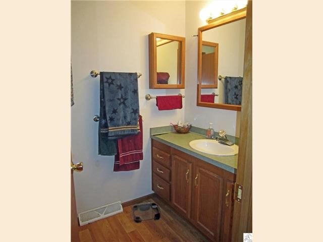 4835 2nd Ave N, Duluth, MN 55803 photo 9