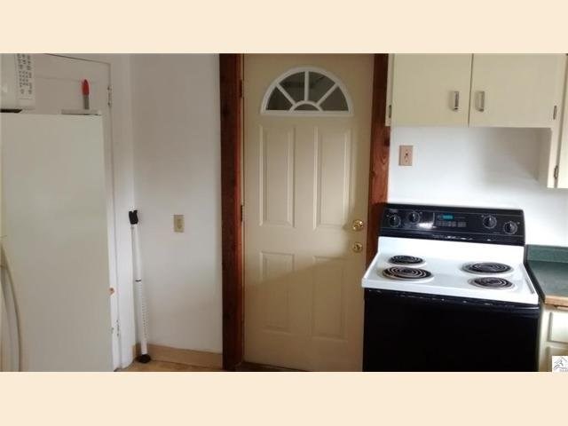 827 E 8th St, Duluth, MN 55805 photo 3