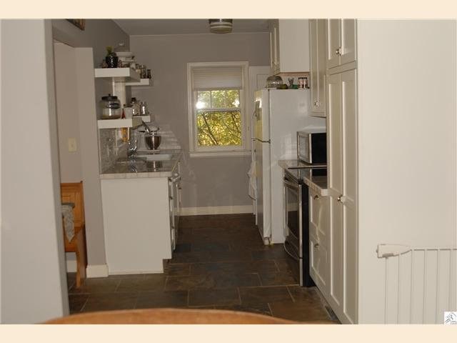 5231 Avondale St, Duluth, MN 55804 photo 3