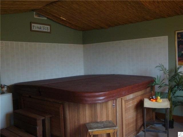 115 E Palkie Rd, Esko, MN 55733 photo 10