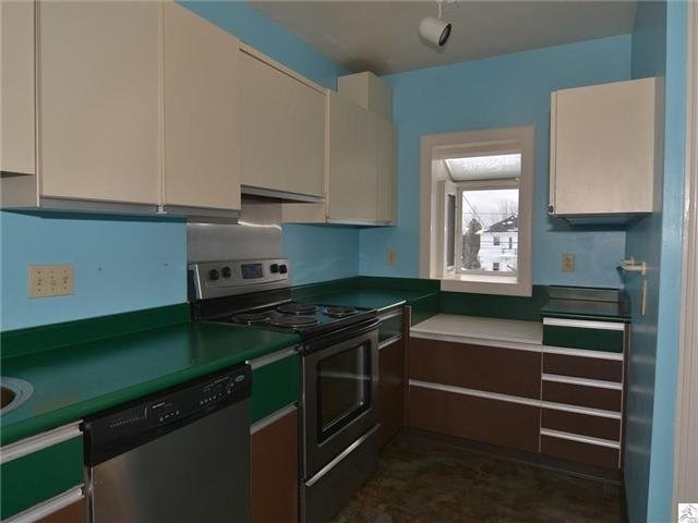 1908 Lawn St, Duluth, MN 55812 photo 7