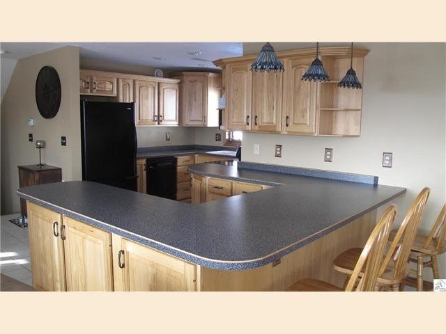 913 E Skyline Pkwy, Duluth, MN 55805 photo 5