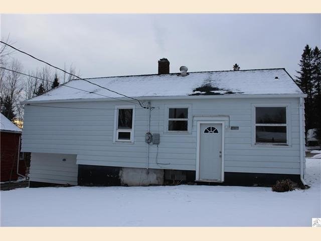 1801 Tyrol St, Duluth, MN 55811 photo 2