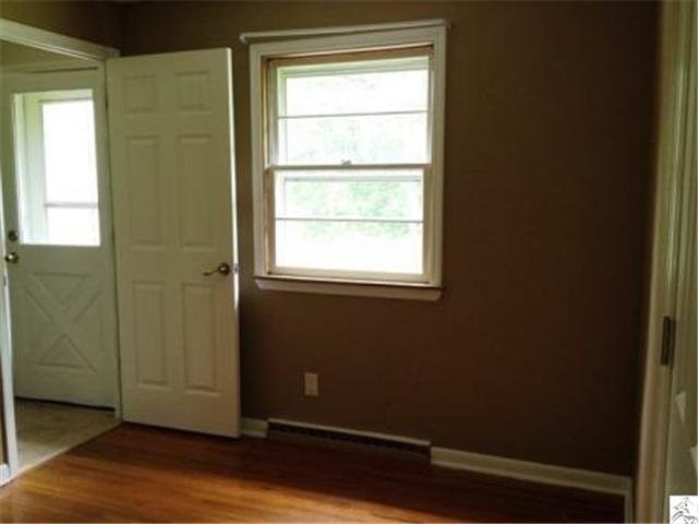 3809 E 4th St, Duluth, MN 55804 photo 4