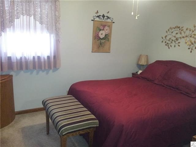 1925 E 31st St, Hibbing, MN 55746 photo 7