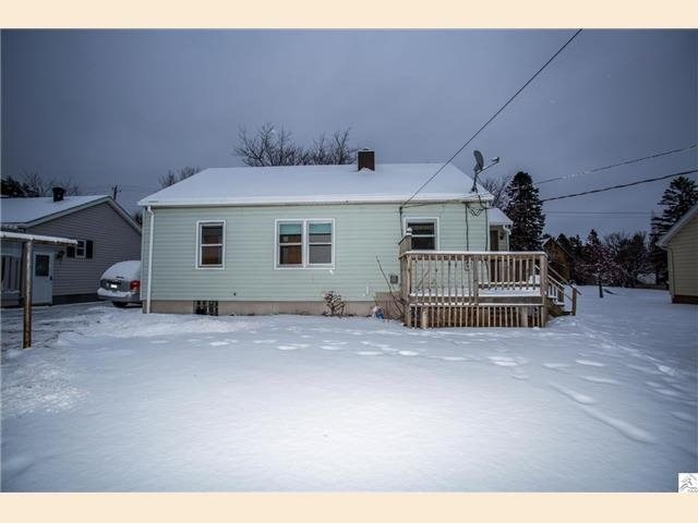 703 N Boundary Ave, Duluth, MN 55810 photo 2