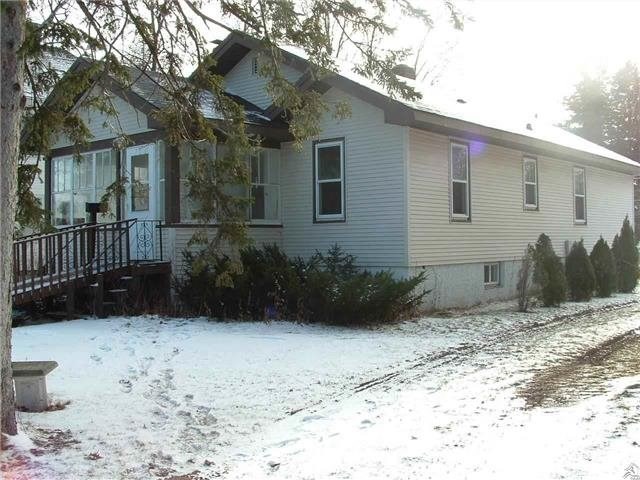 4214 E Superior St, Duluth, MN 55804 photo 1
