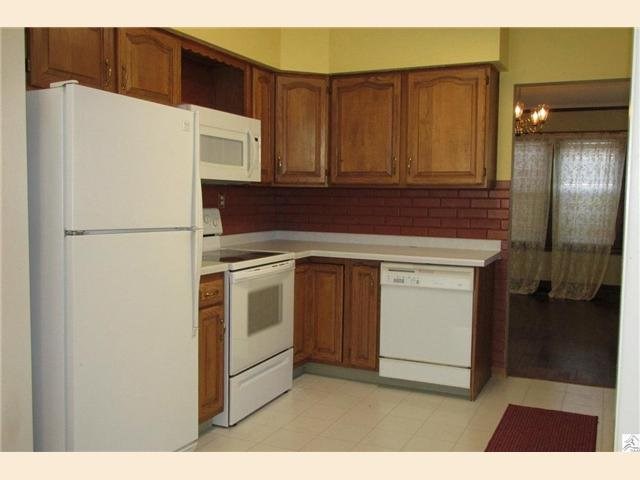240 W Kent Rd, Duluth, MN 55812 photo 5