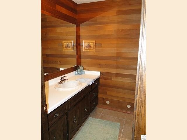 4832 S Shore Dr, Duluth, MN 55811 photo 15