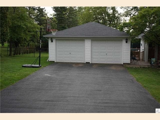 3606 Crescent View Ave, Duluth, MN 55804 photo 11