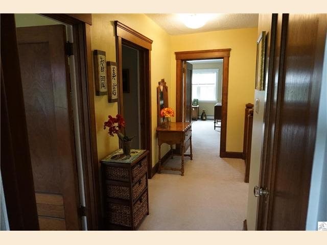 3606 Crescent View Ave, Duluth, MN 55804 photo 6