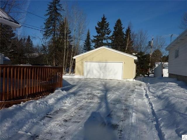 323 W Faribault St, Duluth, MN 55803 photo 2