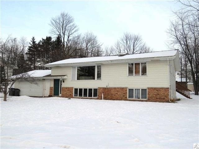 830 Almac Dr, Duluth, MN 55810 photo 1