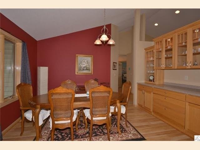 729 Creekside Cr, Duluth, MN 55811 photo 6