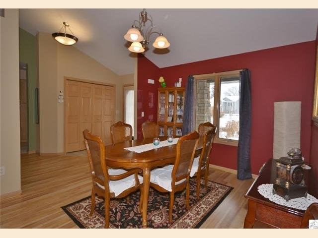 729 Creekside Cr, Duluth, MN 55811 photo 5