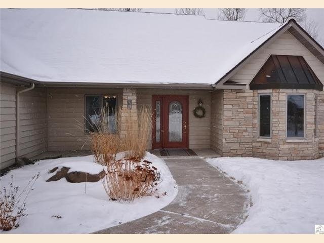 729 Creekside Cr, Duluth, MN 55811 photo 2