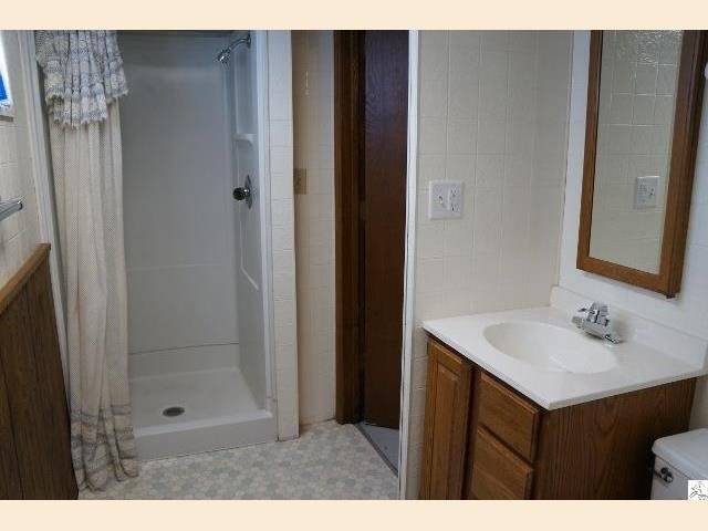 5421 Otsego St, Duluth, MN 55804 photo 9