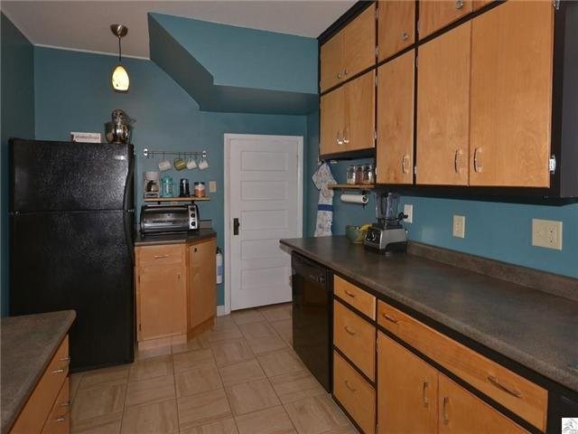 1311 E 9th St, Duluth, MN 55805 photo 7