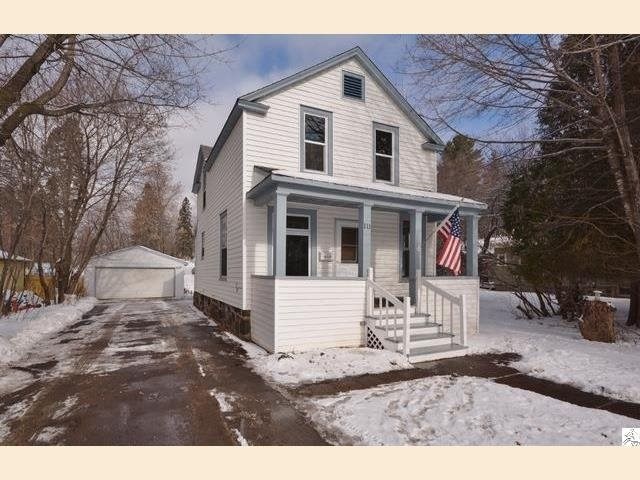 111 Carlisle Ave, Duluth, MN 55803 photo 1