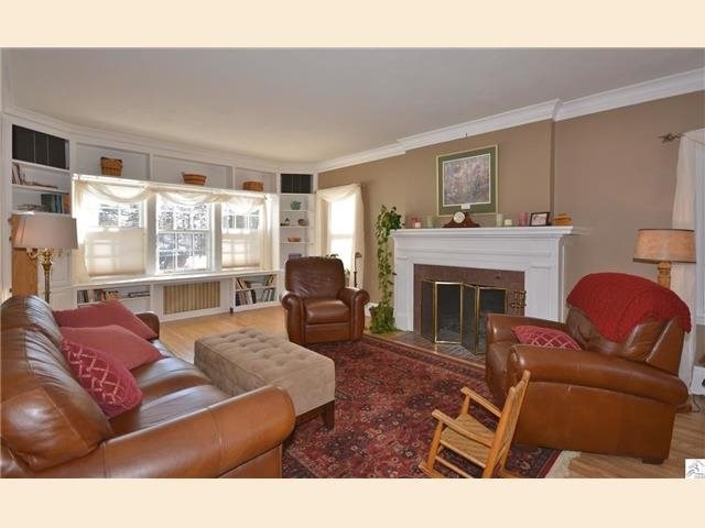 2520 E 3rd St, Duluth, MN 55812 photo 9