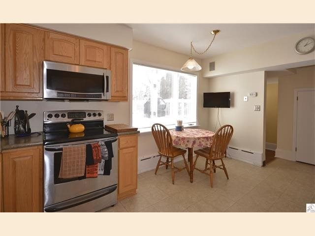 2520 E 3rd St, Duluth, MN 55812 photo 6
