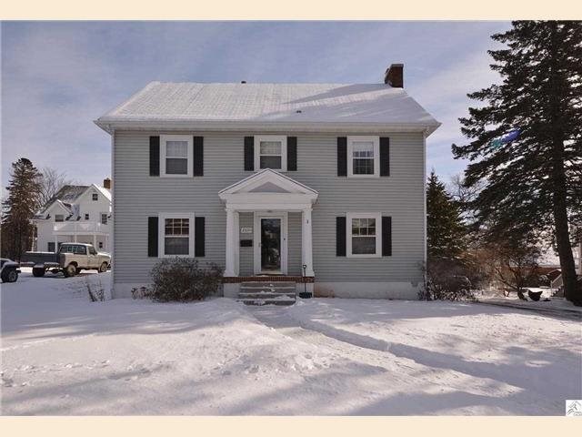 2520 E 3rd St, Duluth, MN 55812 photo 1