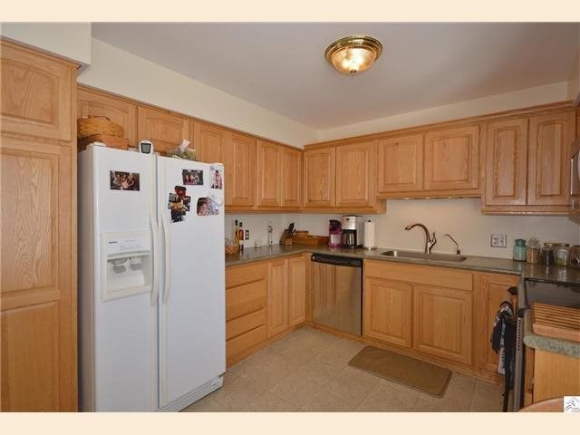 2520 E 3rd St, Duluth, MN 55812 photo 5
