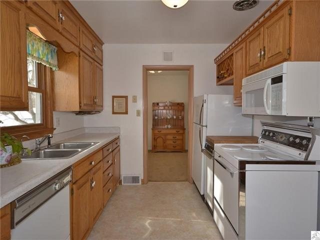 4112 Gladstone St, Duluth, MN 55804 photo 5